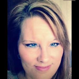 Meet your Posher, Lanell